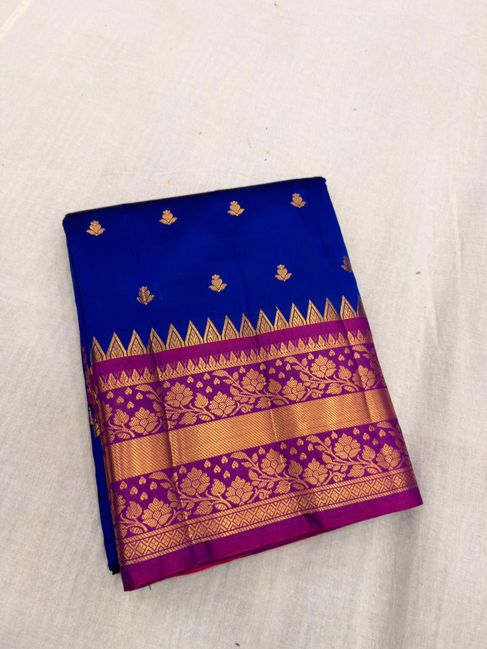 Semi Venkatagiri Handloom Pattu(Design 01)