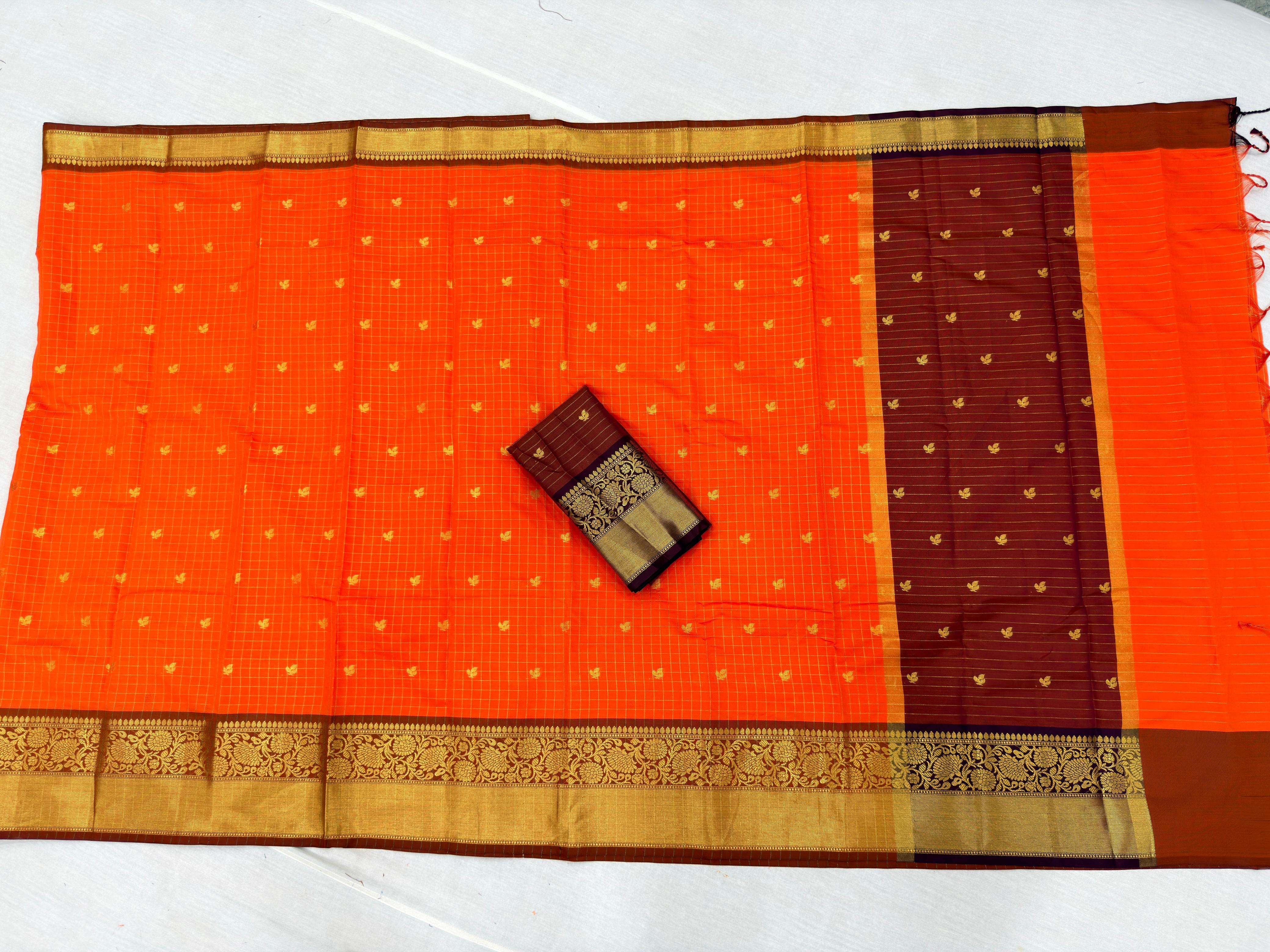 VINTAGE CHECKS BANARASI