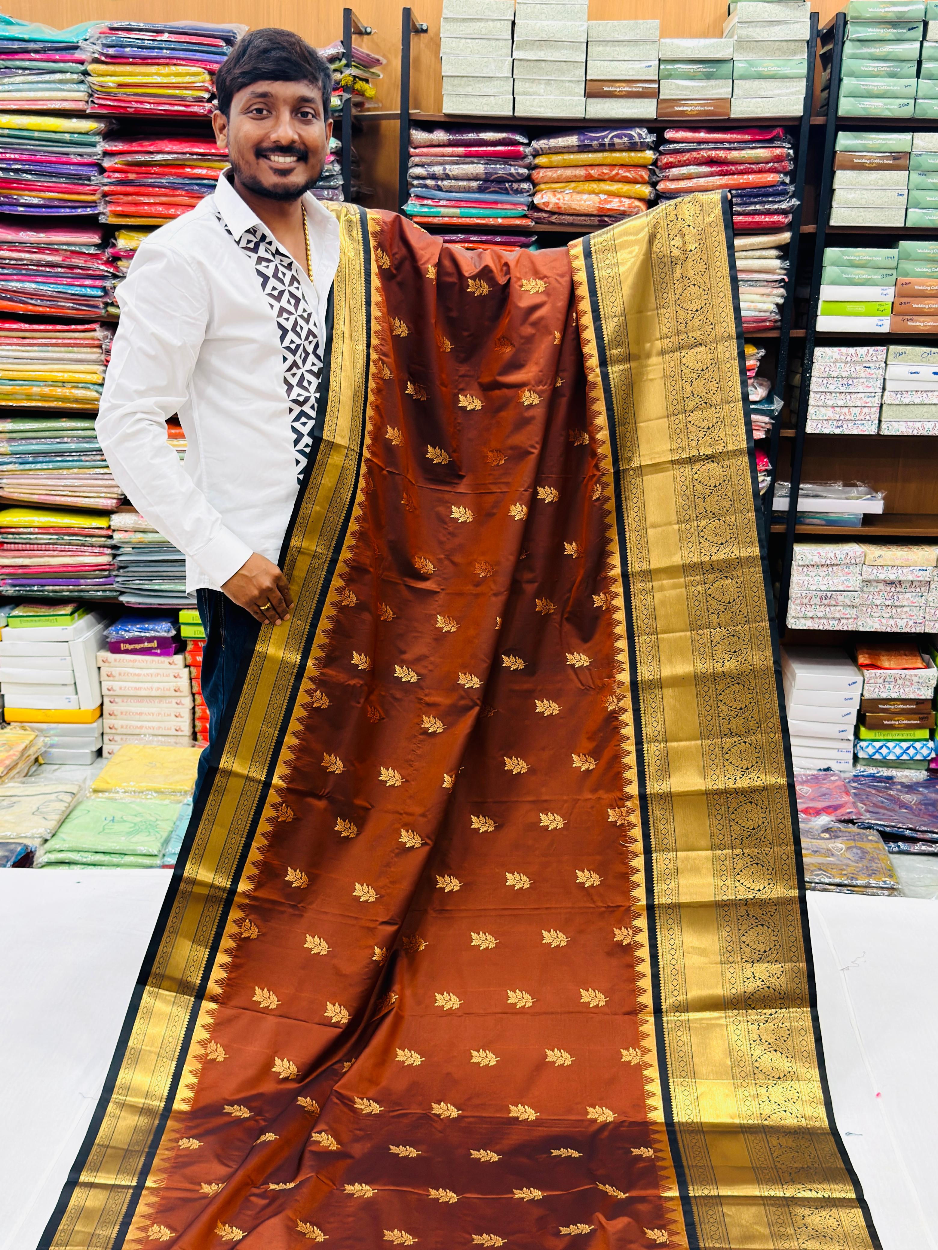 1980’S KANCHI VINTAGE SEMI