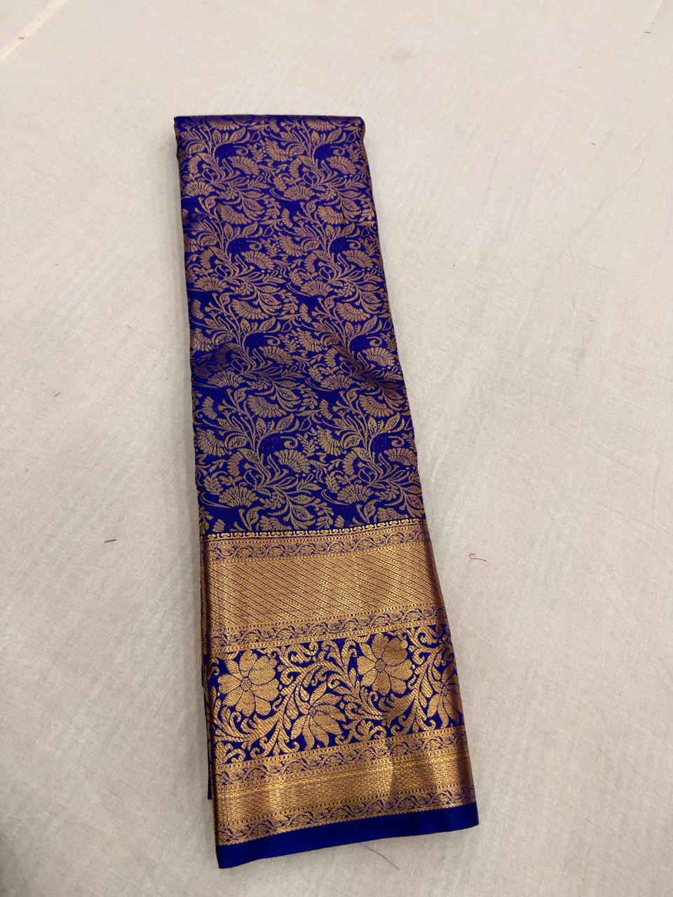 Premium Handloom  Semi Kanchi Brocket
