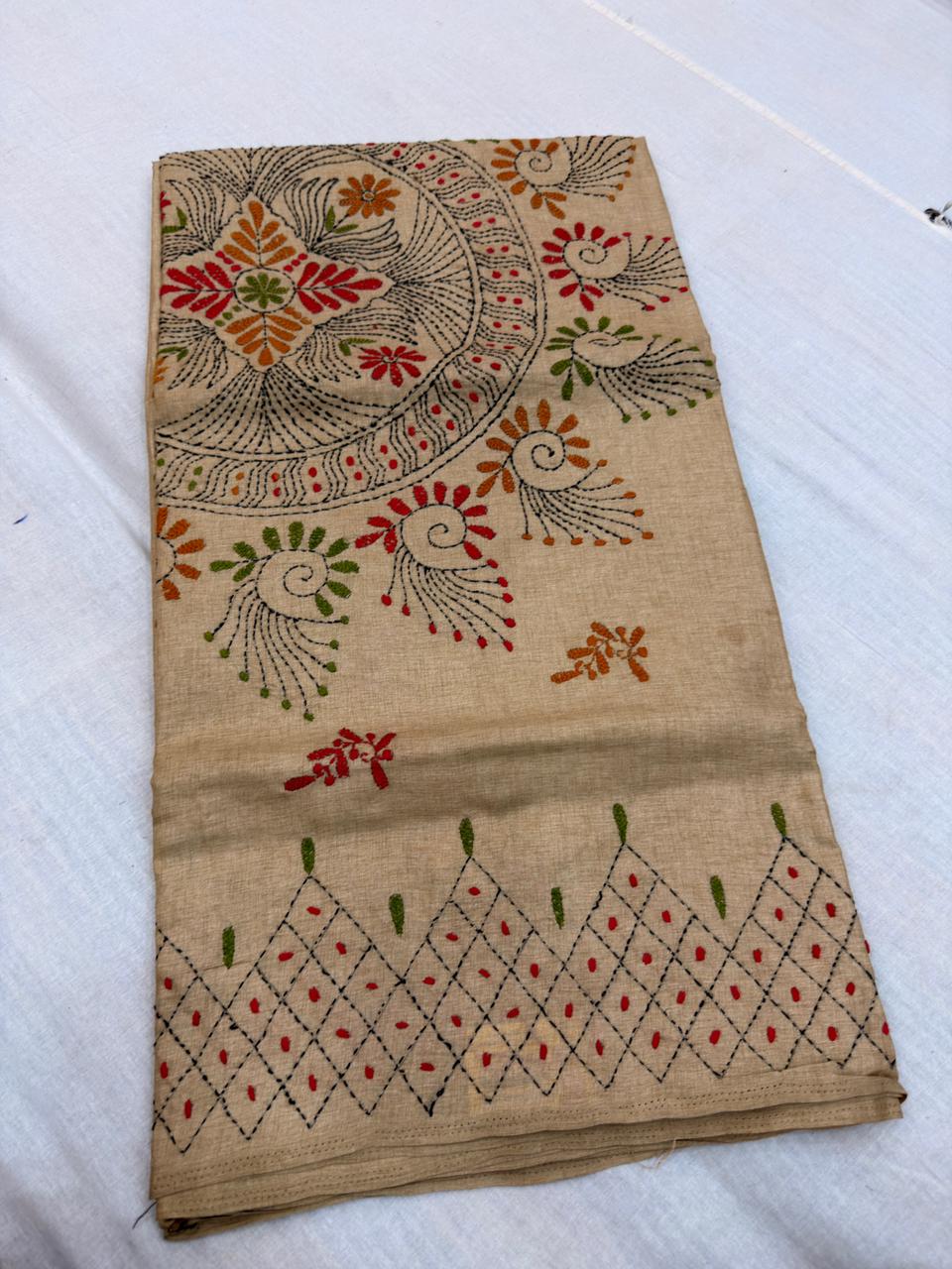 MANIPURI KNOT WORK TUSSER CREAM