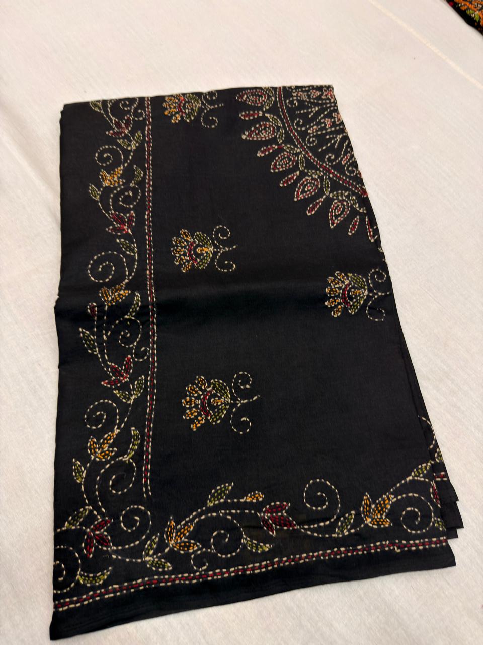 MANIPURI KNOT WORK TUSSER BLACK