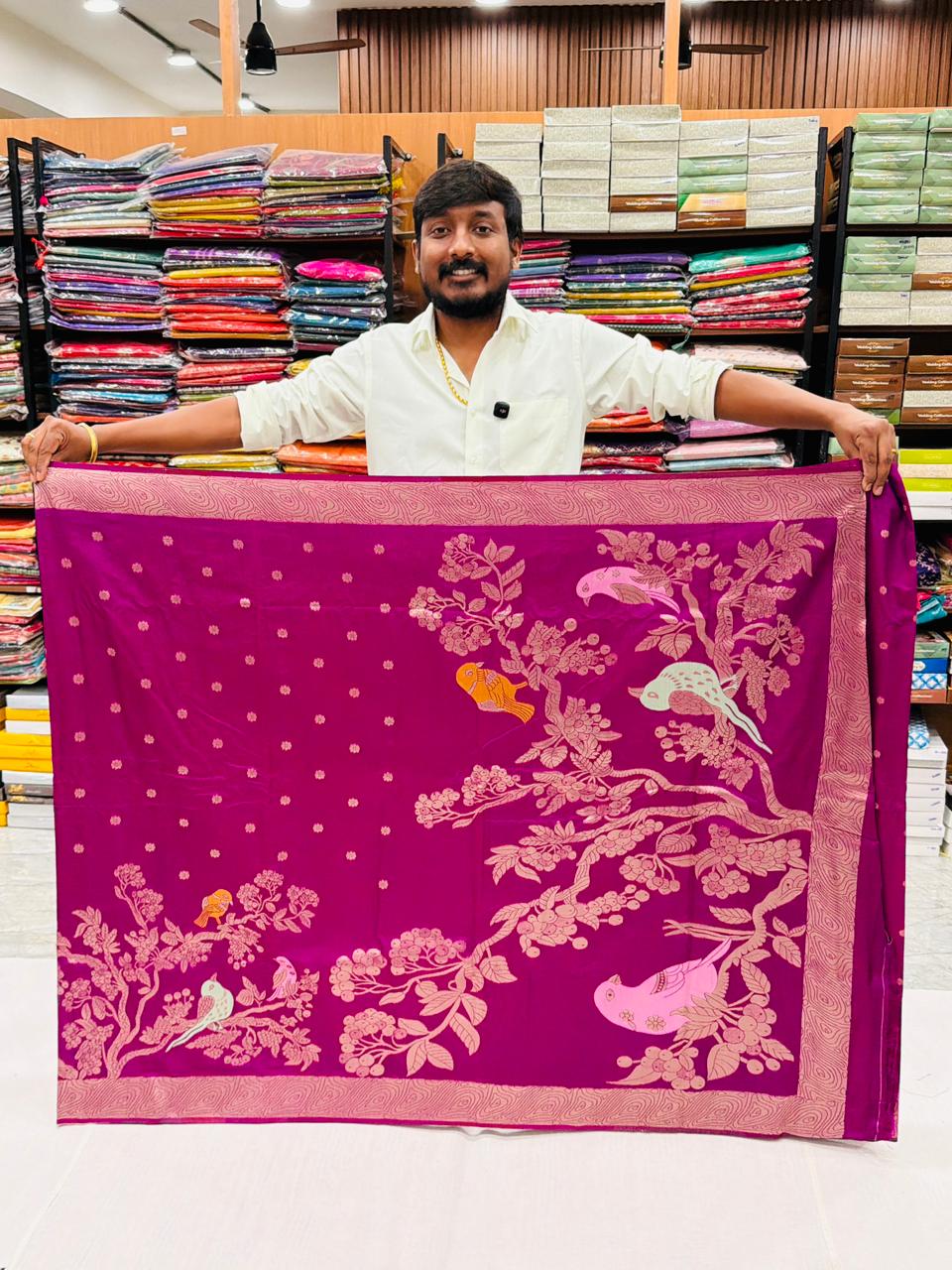 BANARASI ART TUSSER FIGURE THEME CONCEPT