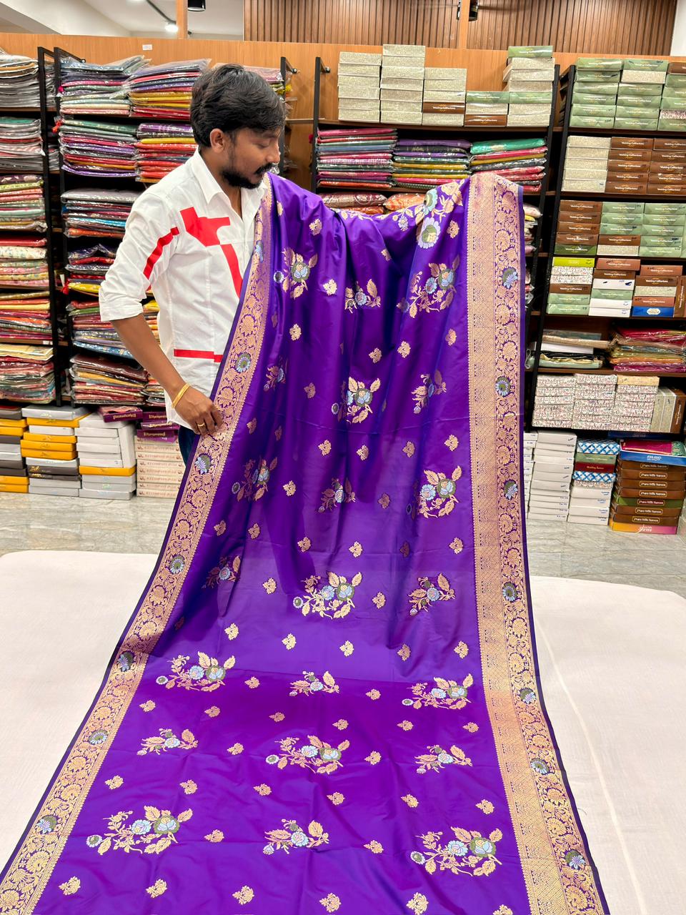 DESIGNER FLOWER SILK