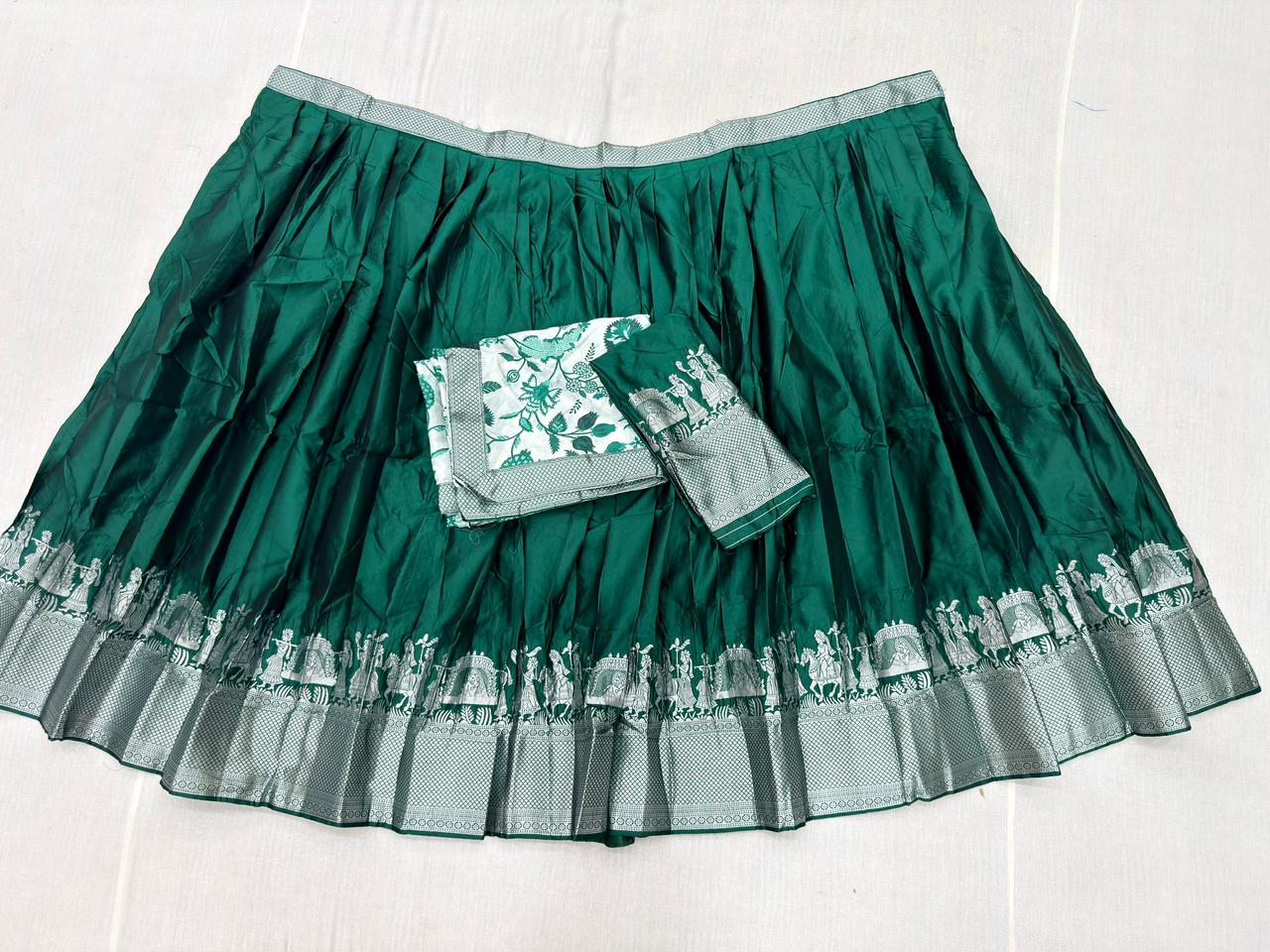 PELLIKUTHURU LEHANGA Soft silk fabric
