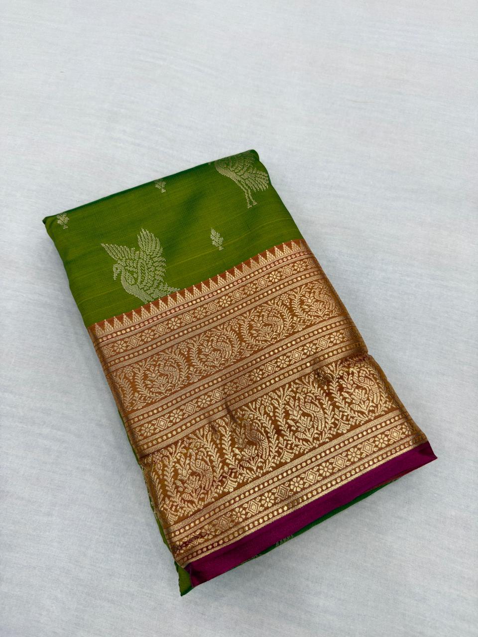 SEMI KANCHI FLAMINGO