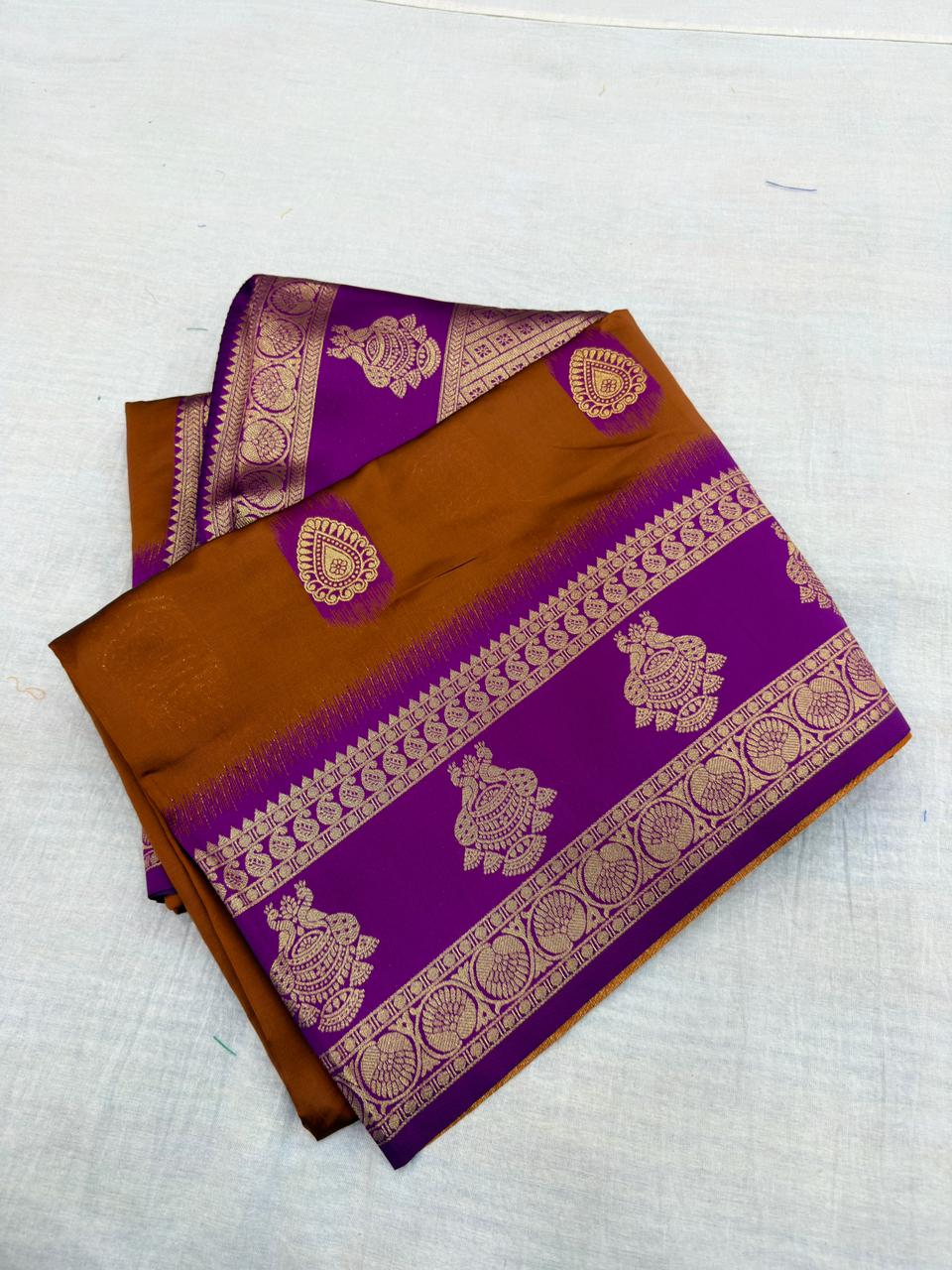 VINTAGE SOFT SILK