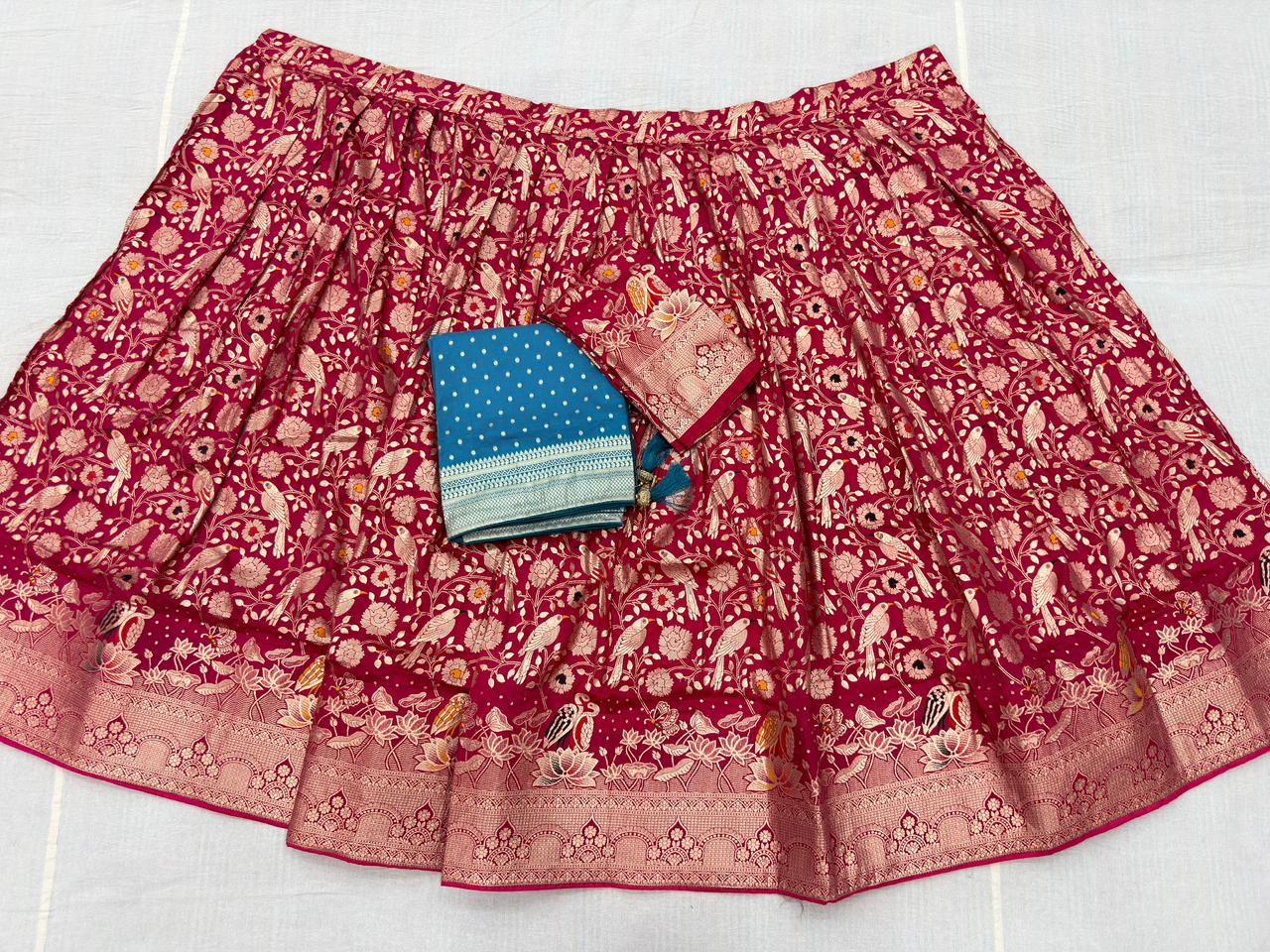 BANARASI WEAVING LEHANGA