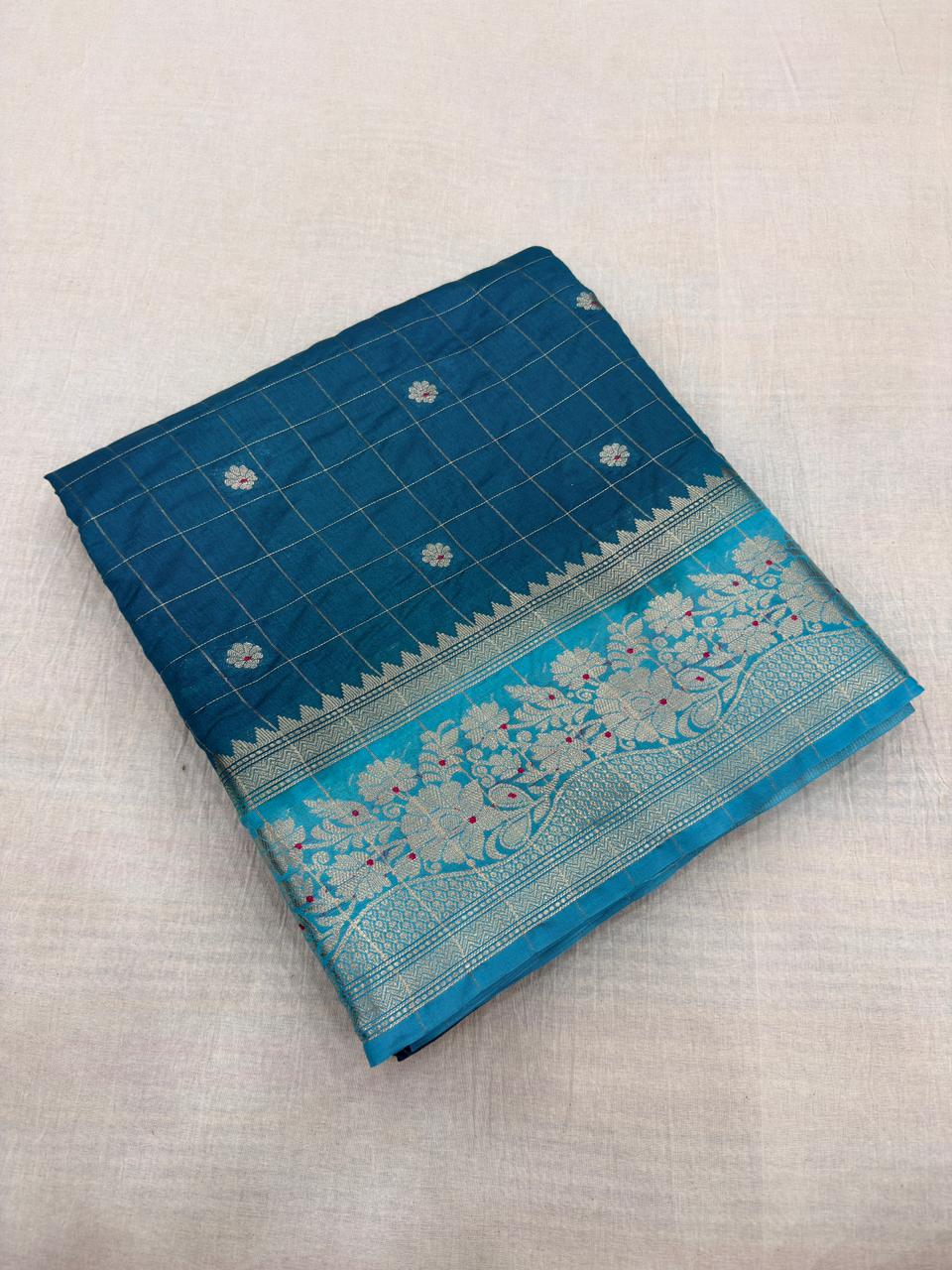 VINTAGE CHECKS BANARASI