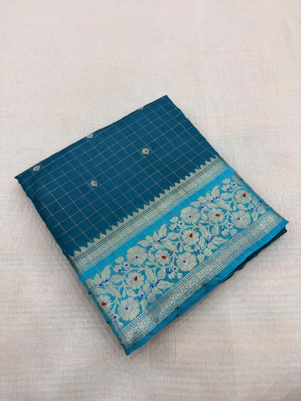VINTAGE CHECKS BANARASI