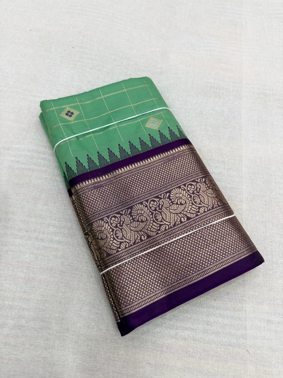 SOFT VINTAGE GADWAL