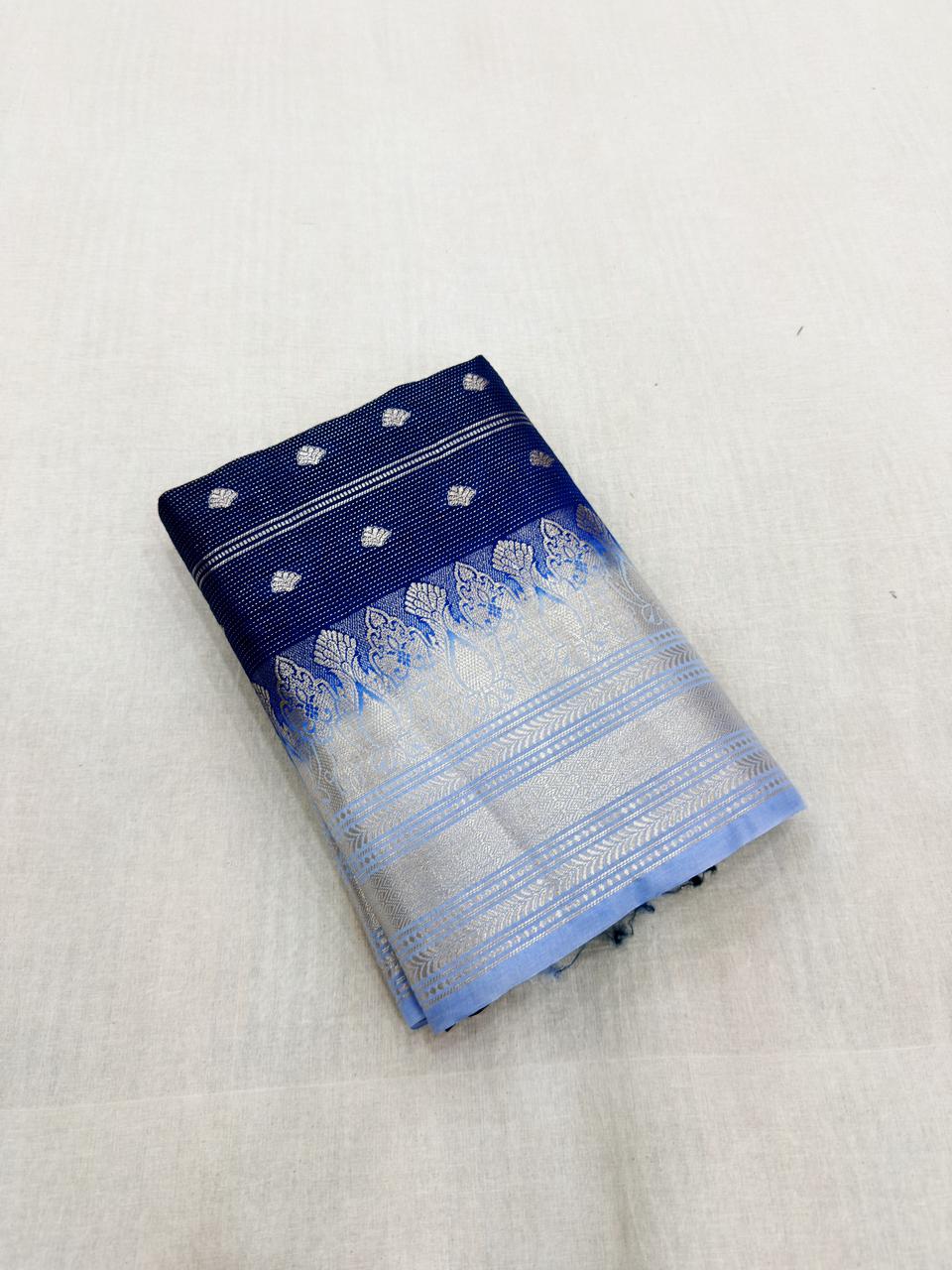 WEAVING GREEN MANGO