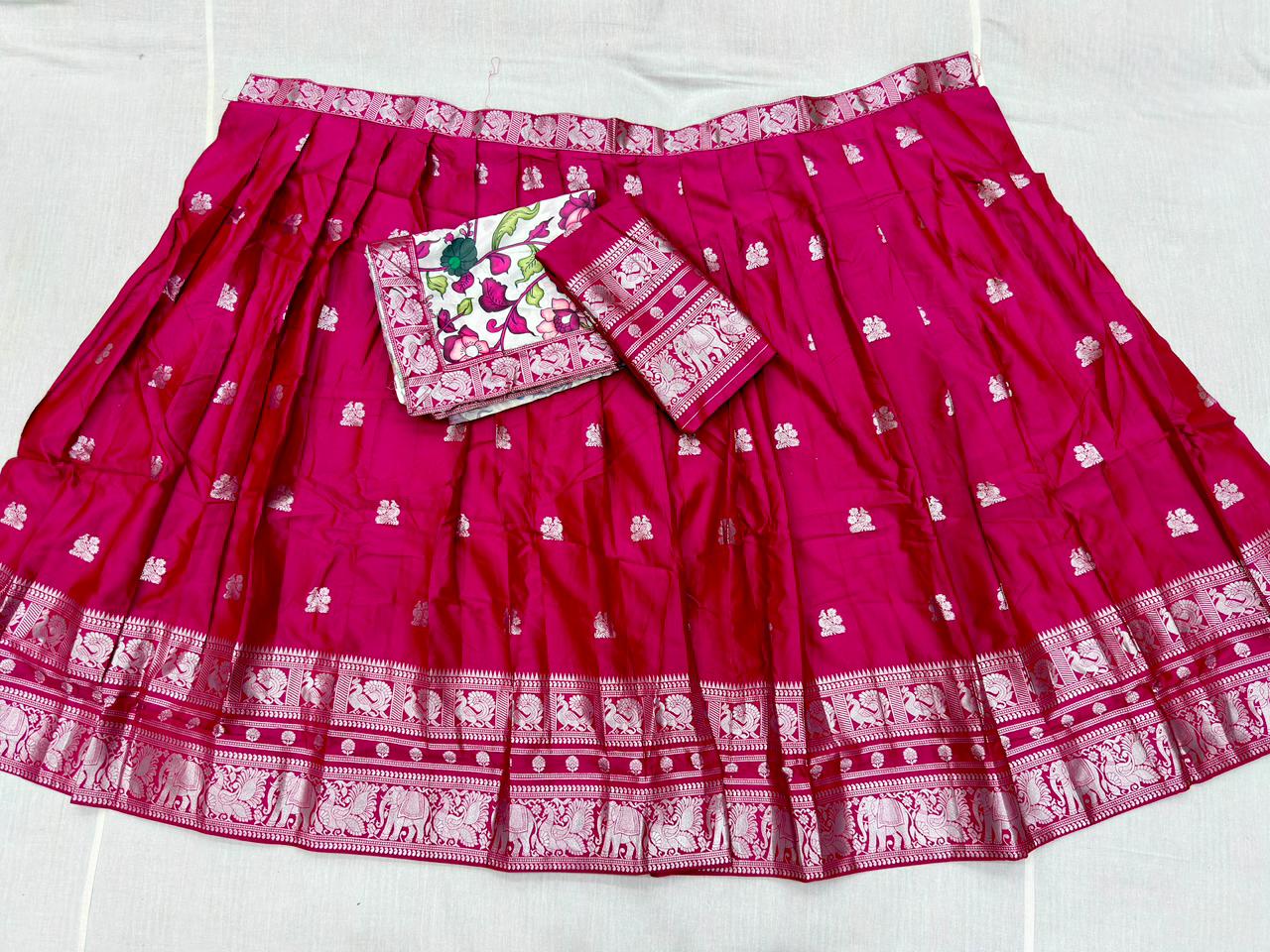 MANGALAGIRI SOFT SILK LEHANGA