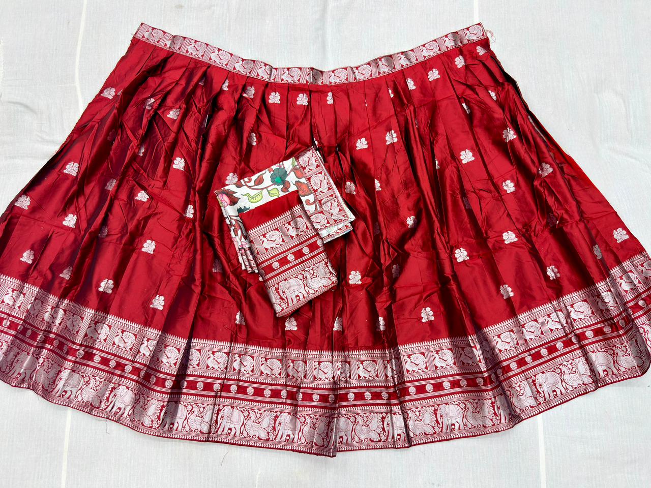 MANGALAGIRI SOFT SILK LEHANGA