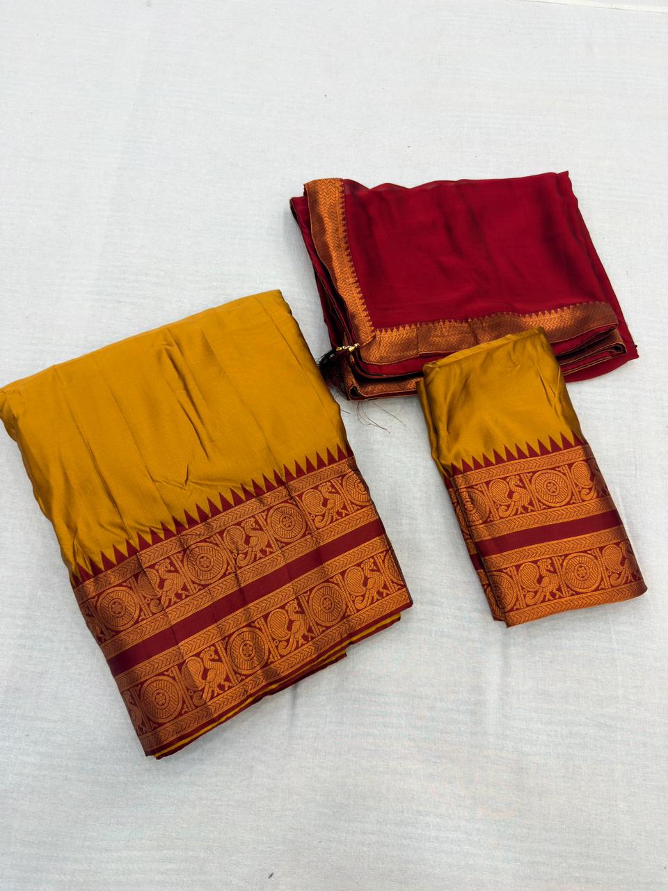 VINTAGE  LEHANGA