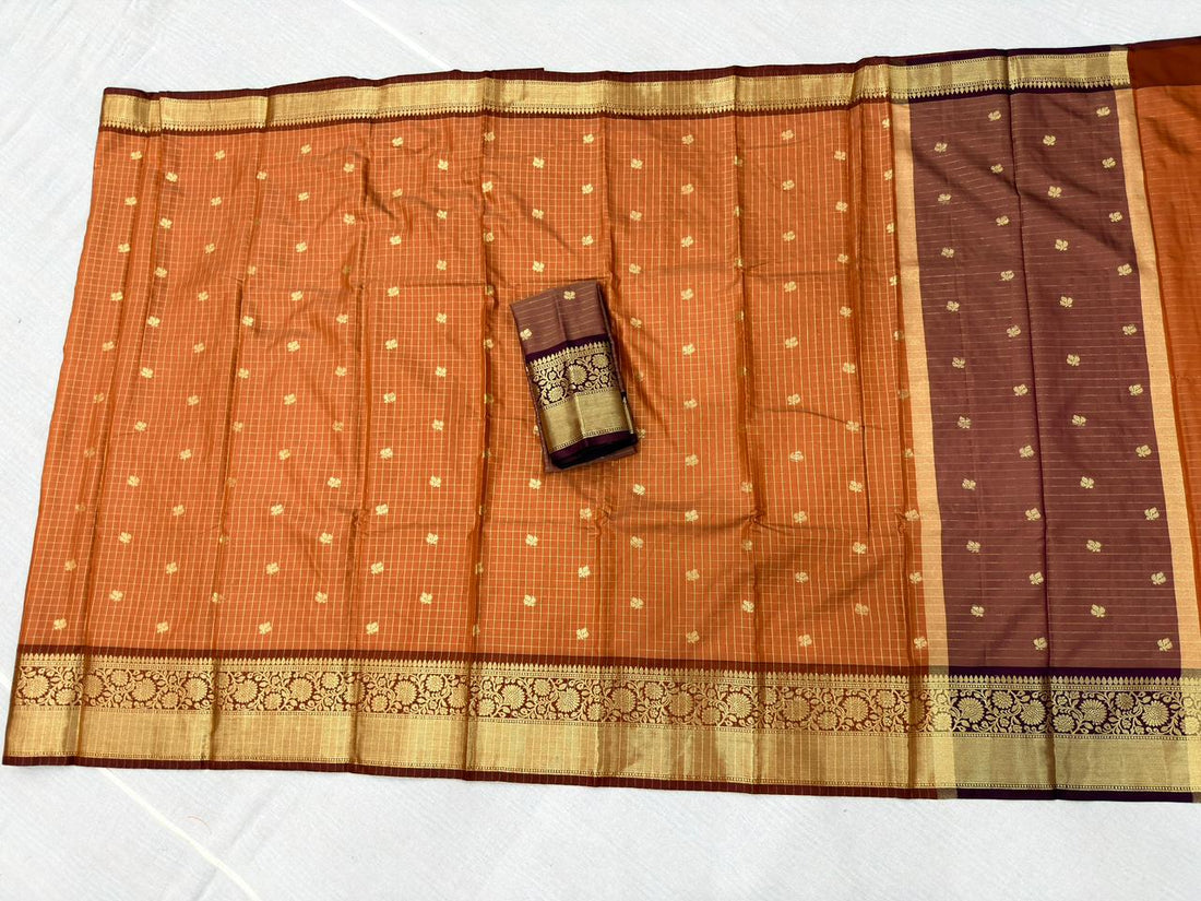DOSA VINTAGE CHECKS BANARASI