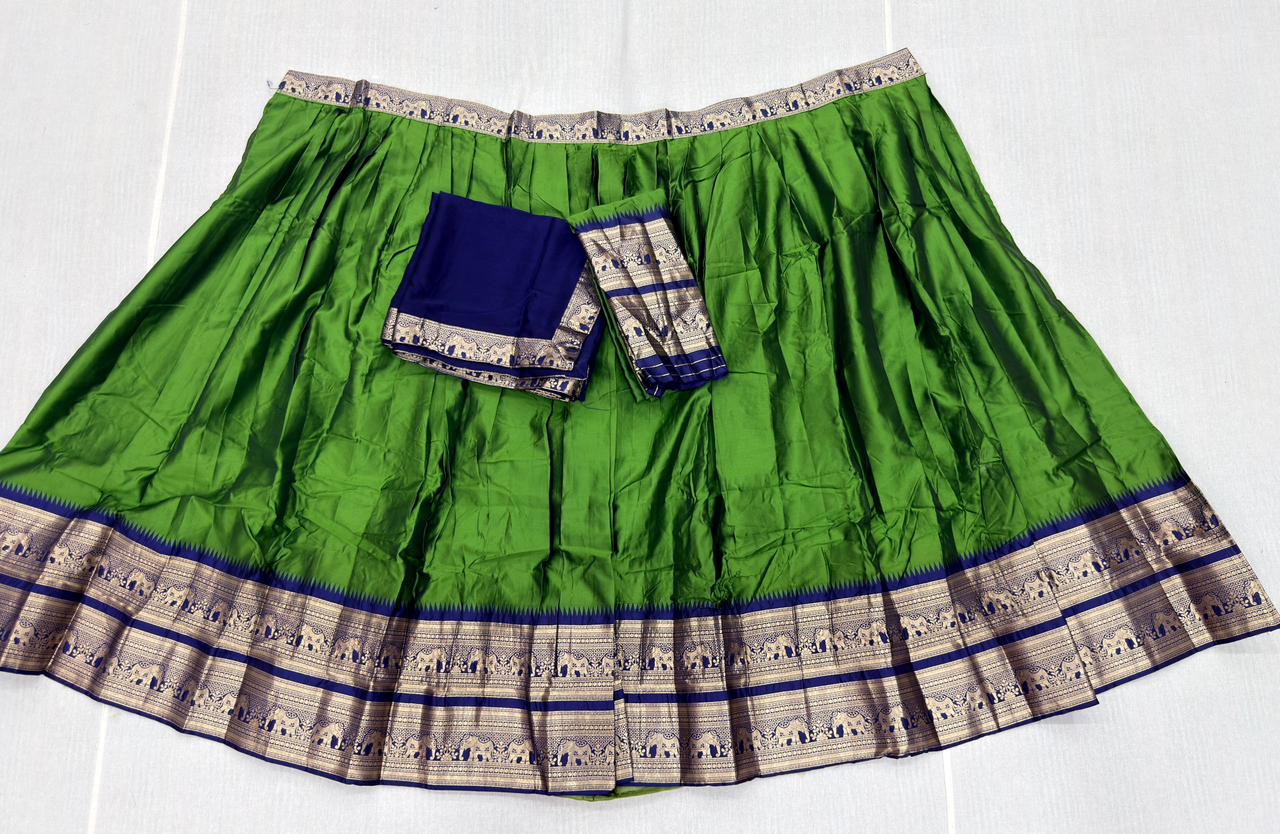 GADWAL LEHENGA 849