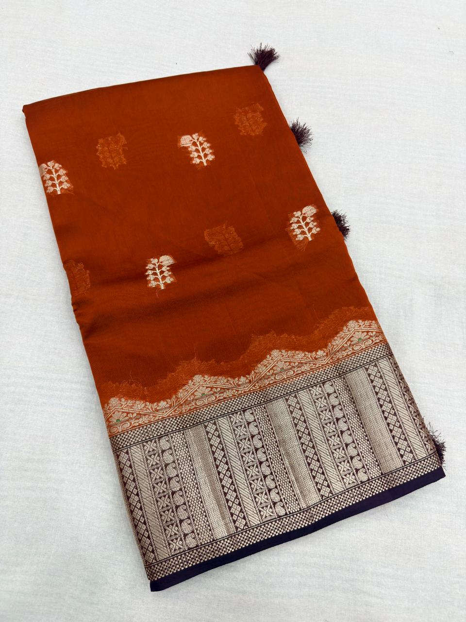 HANDLOOM GREEN MANGO