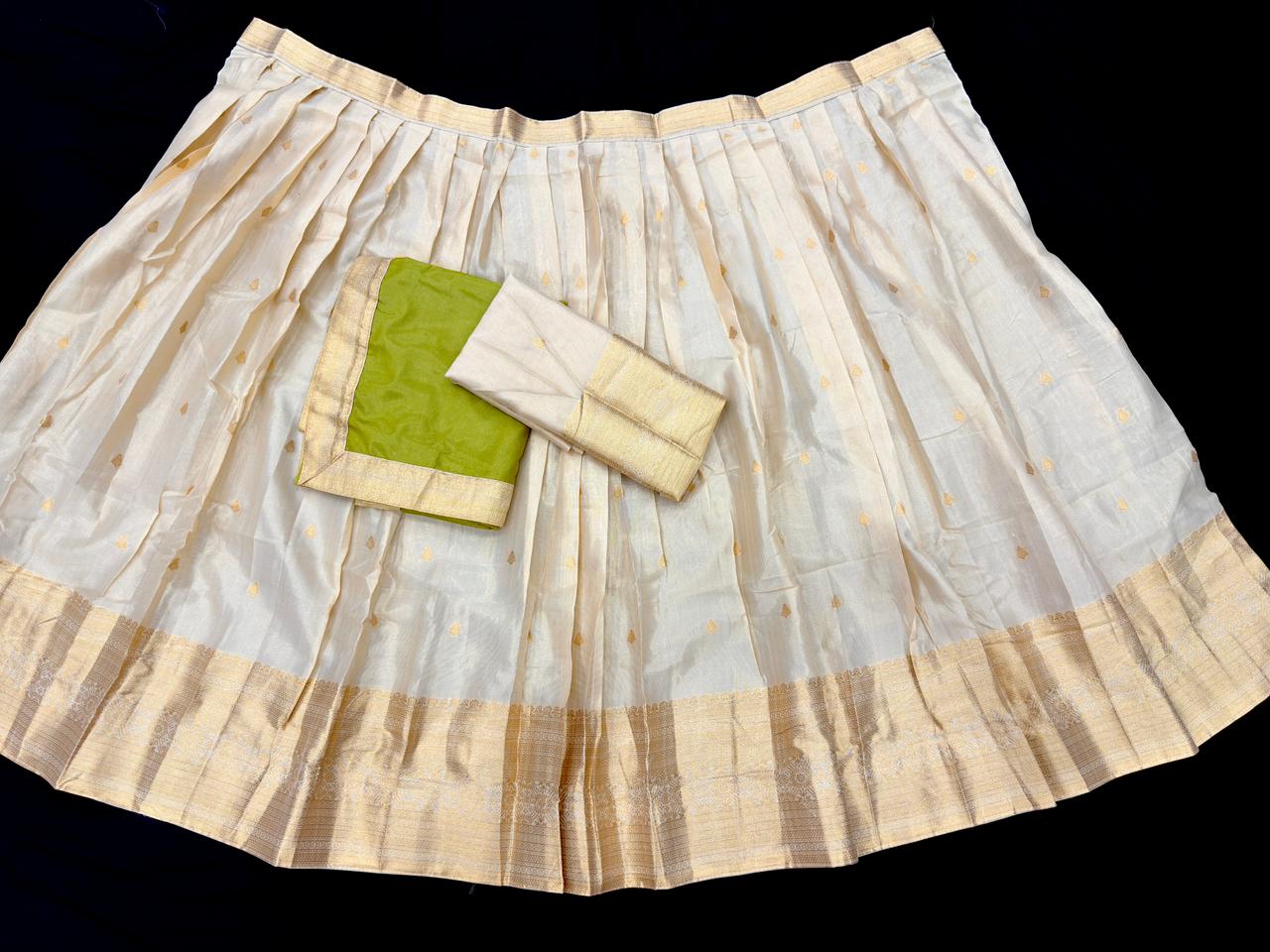 GOLD JARI  CREAM LEHANGA