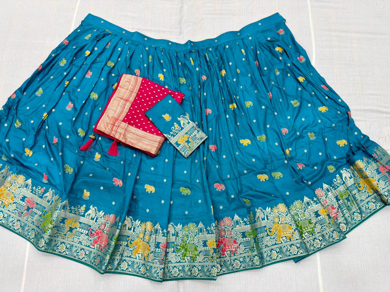 BANARASI LEHANGA