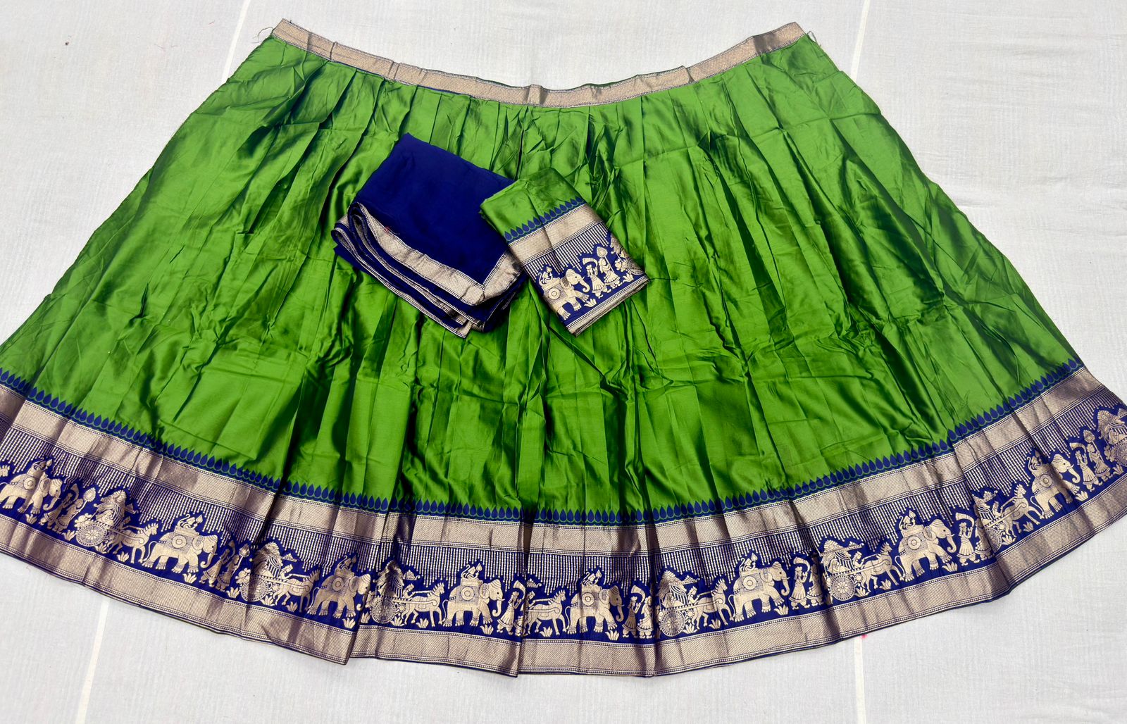 PALLAKI LEHANGA OFFER