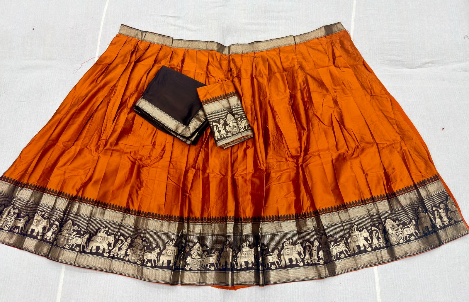 PALLAKI LEHANGA OFFER