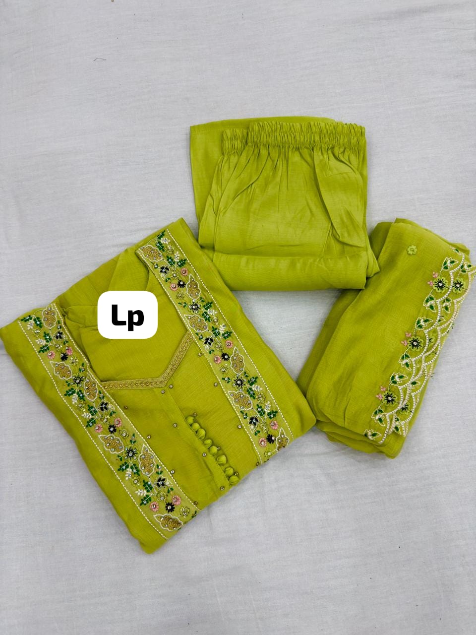 MULCHANDERI 3pc set