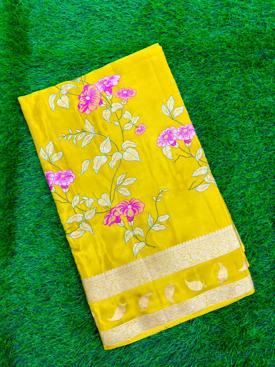 PREMIUM CRAPE BANARASI