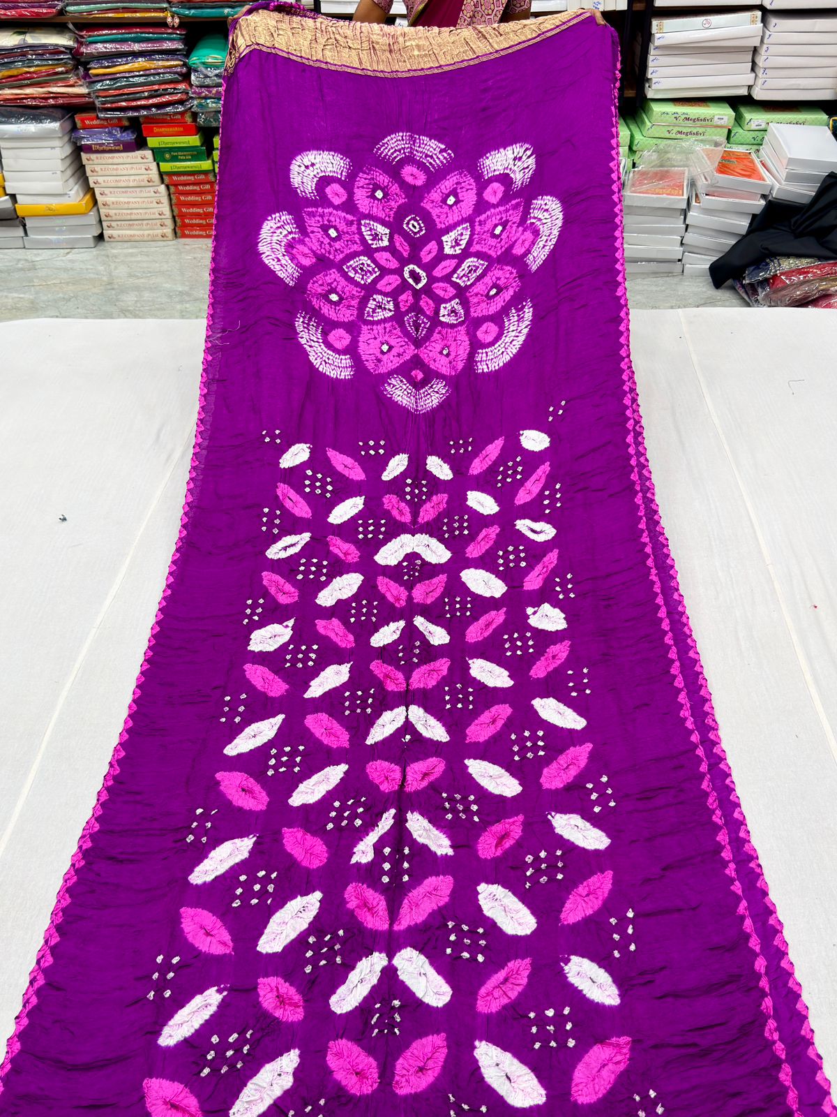 PURE MODAL SILK BHANDEJ