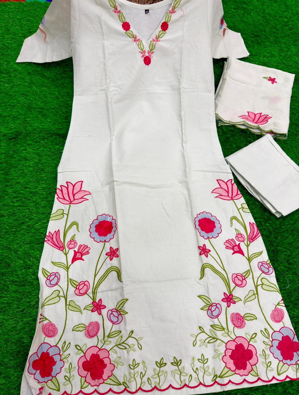 PURE FLORAL 3PC