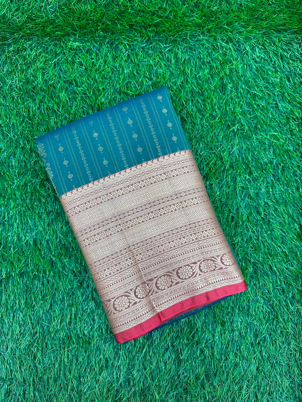 Kanchi Resham(Weaving Mistake)