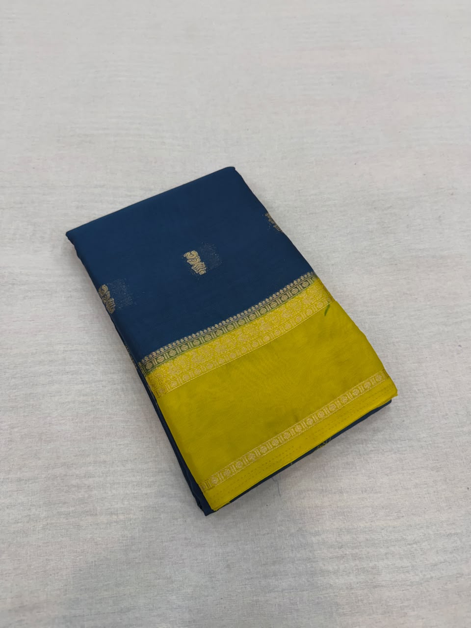 MYSORE CREPE VINTAGE