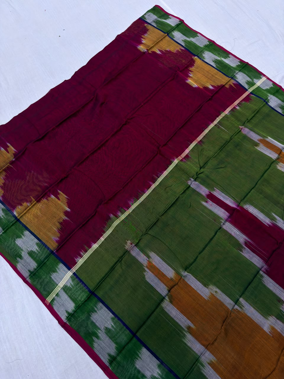 DESI IKKAT HANDLOOMS