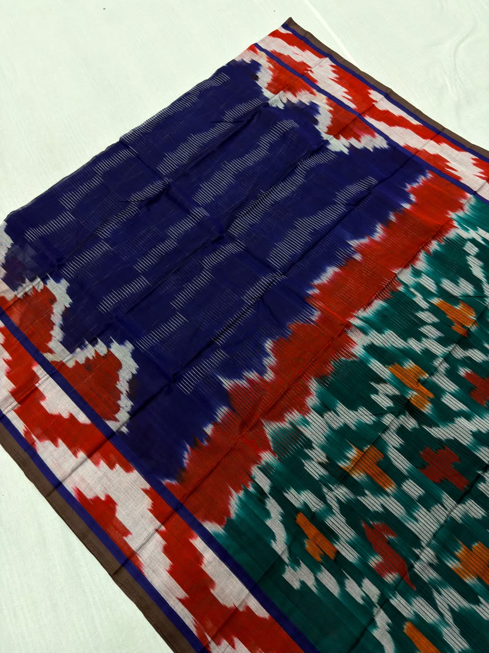 DESI IKKAT HANDLOOMS