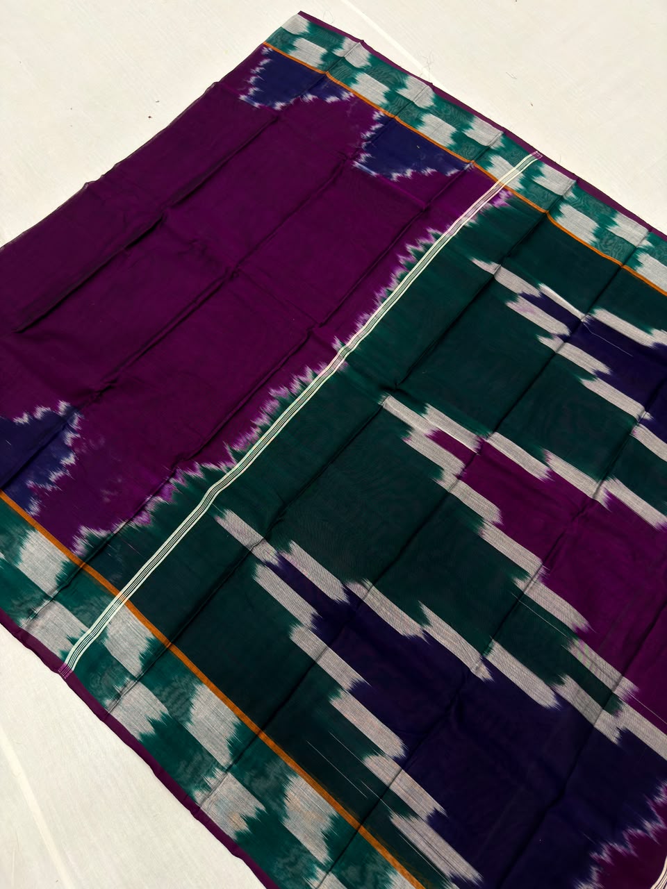 DESI IKKAT HANDLOOMS