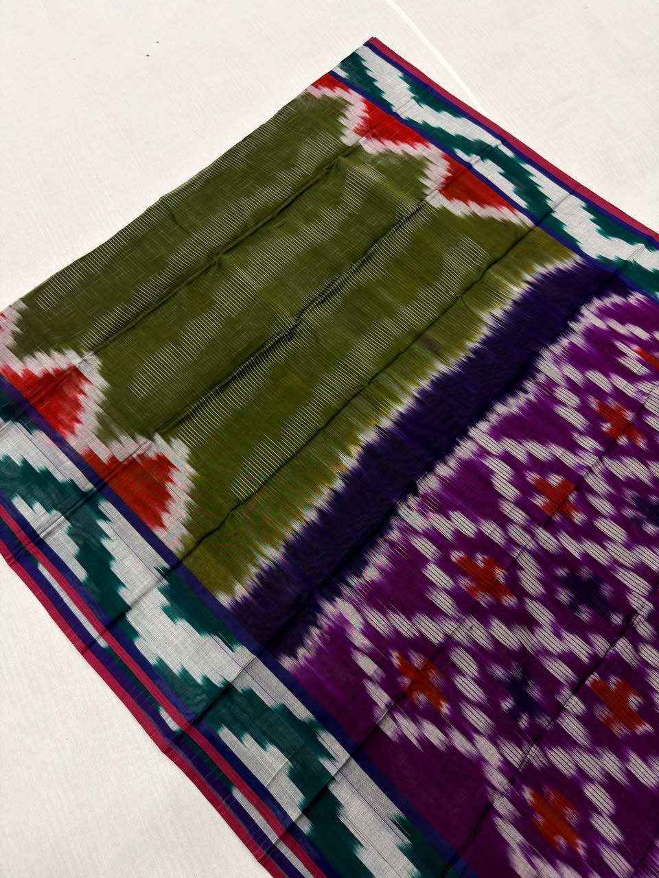 DESI IKKAT HANDLOOMS