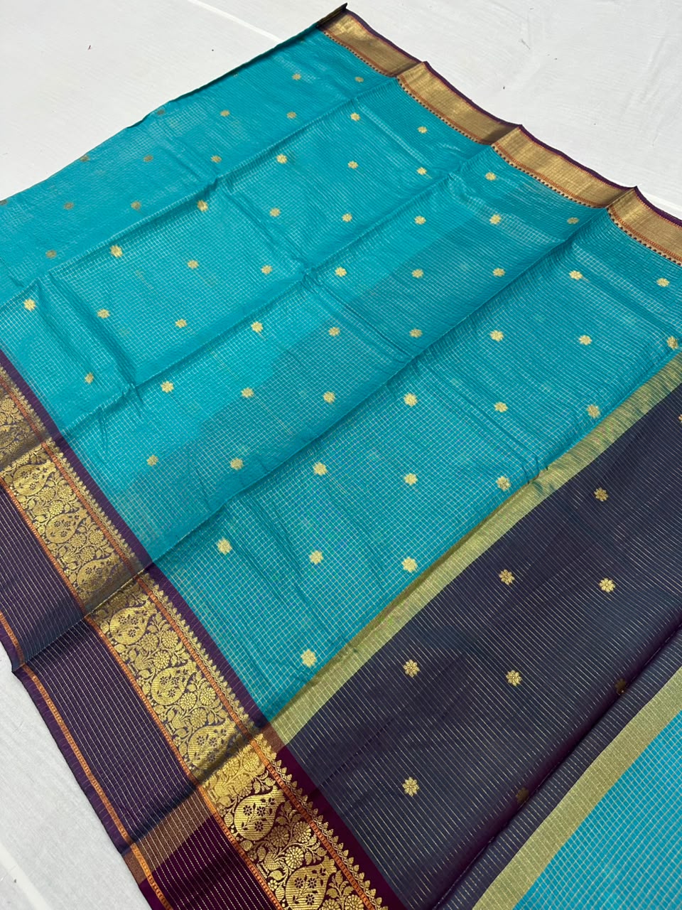 VINTAGE GADWAL CHECKS