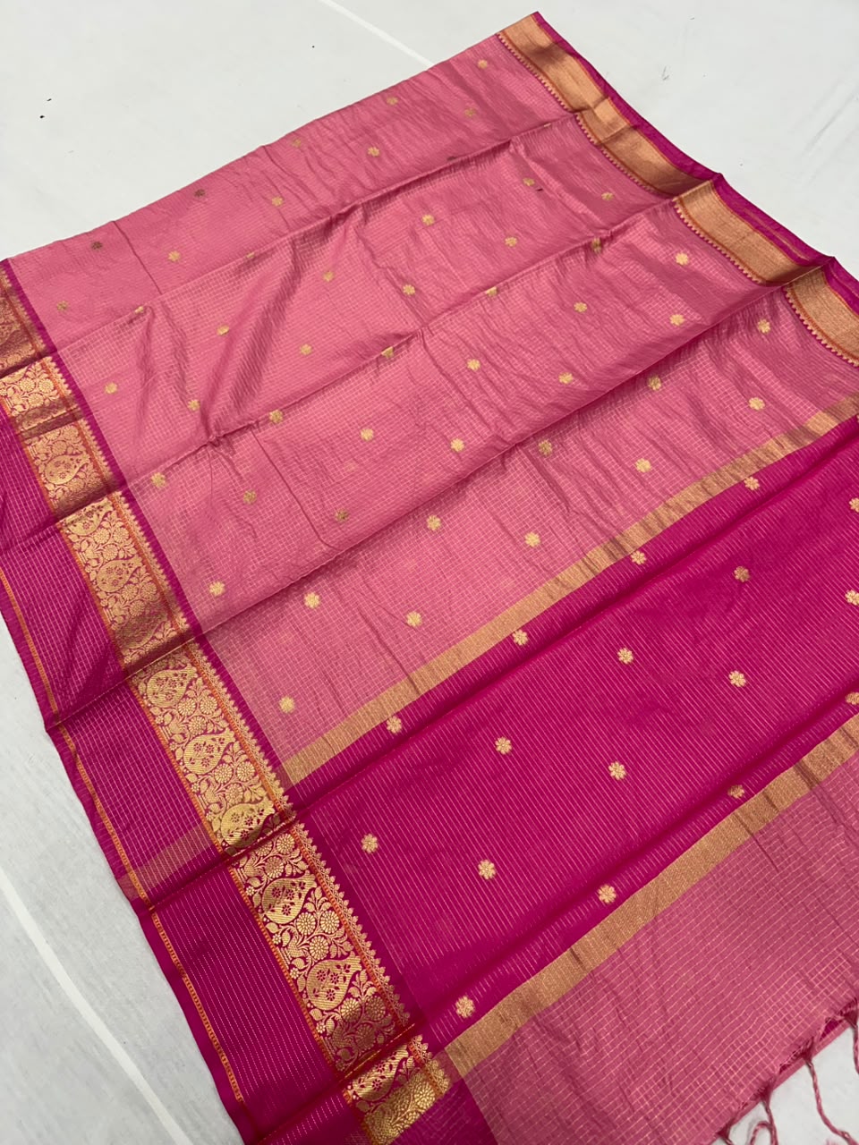 VINTAGE GADWAL CHECKS