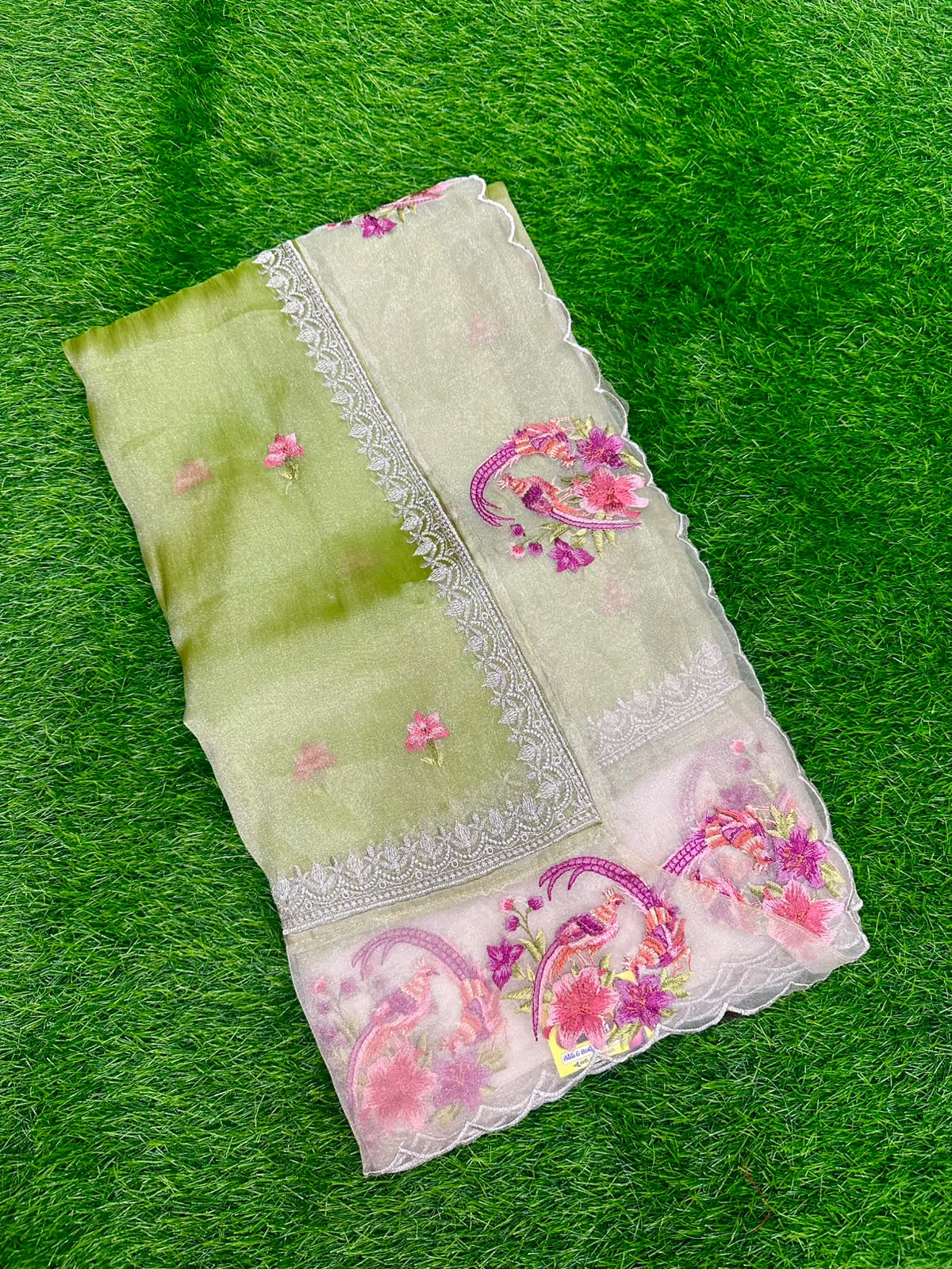 GOLDEN TISSUE EMBROIDERY