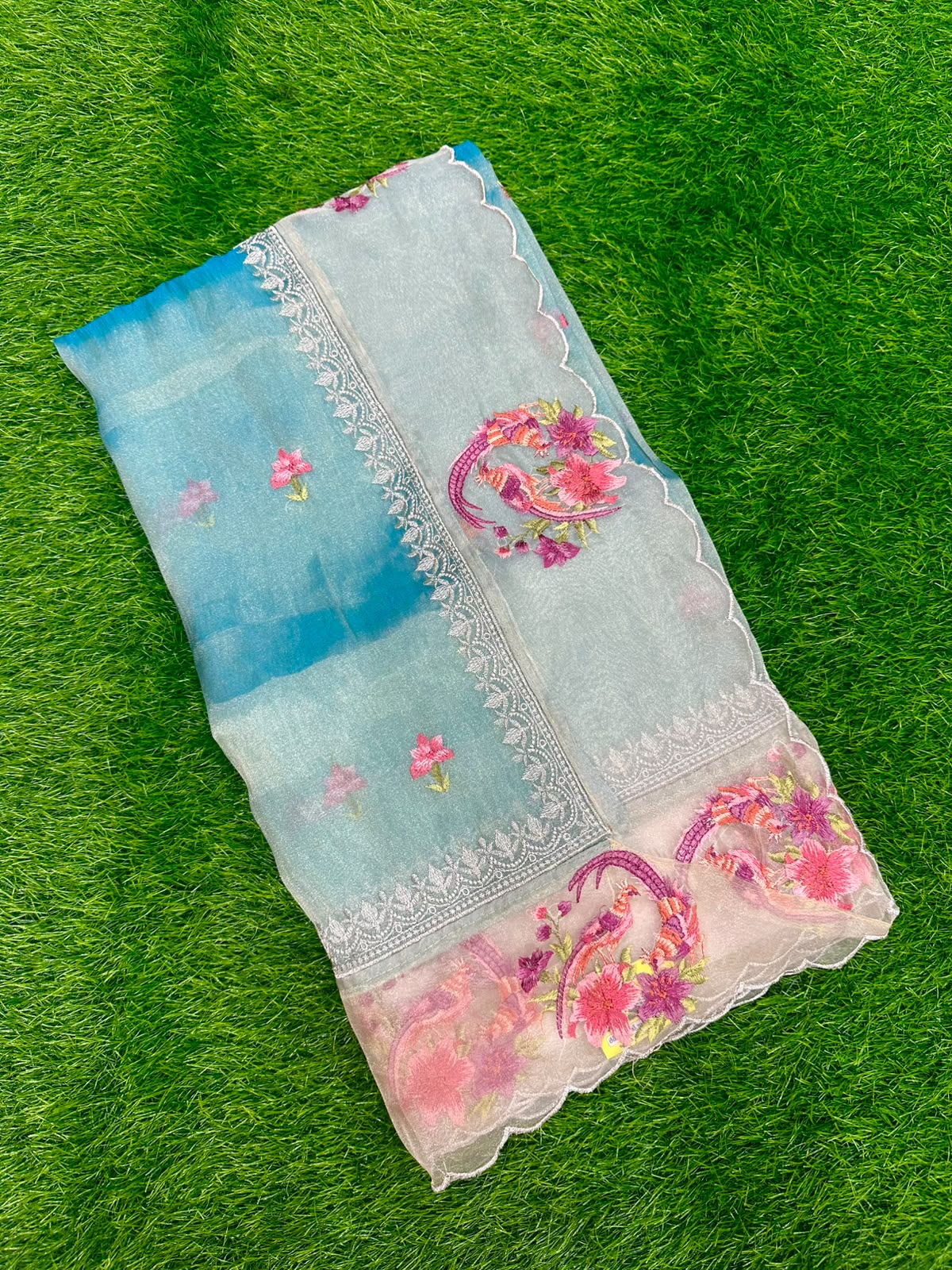 GOLDEN TISSUE EMBROIDERY