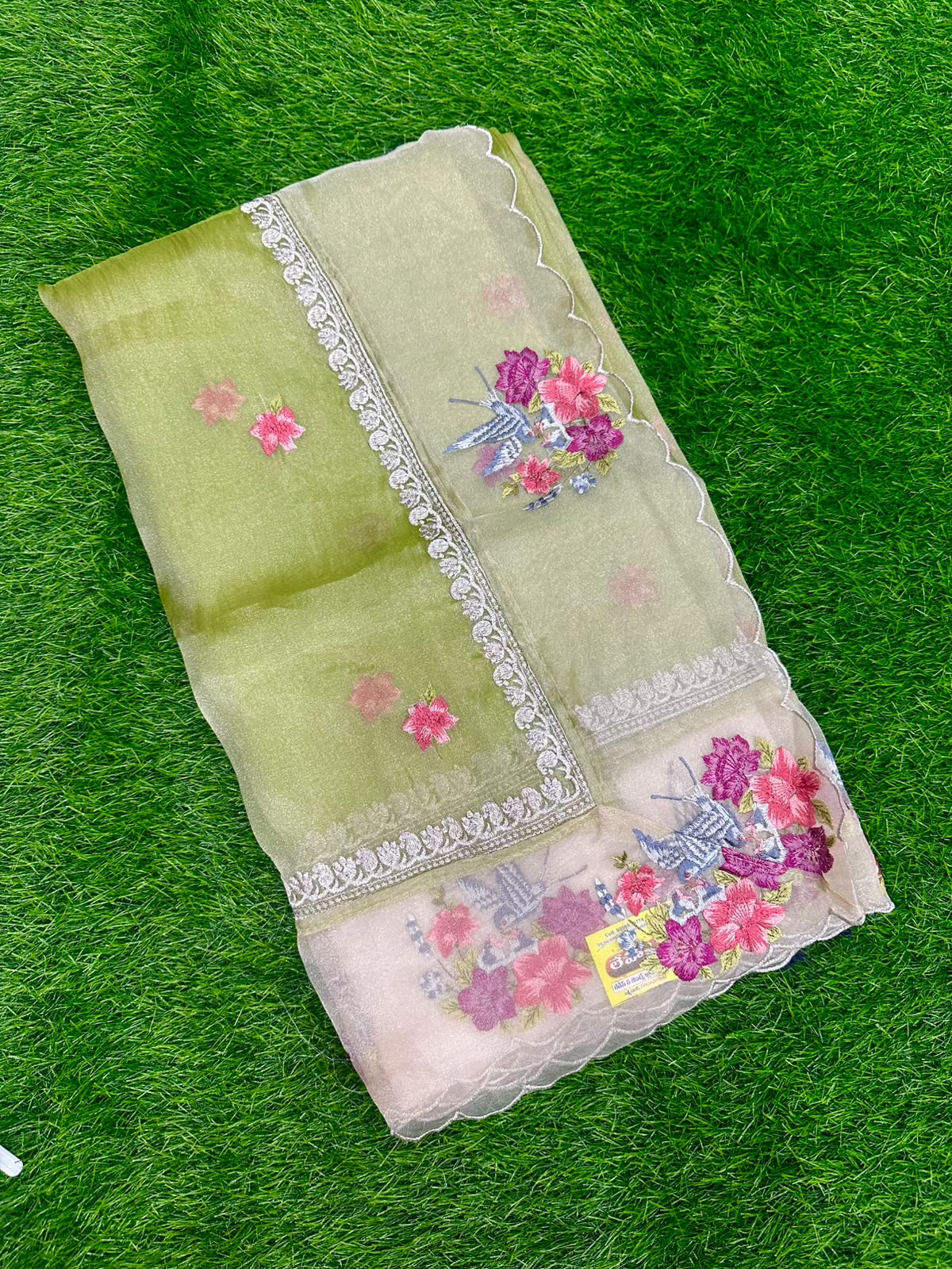 GOLDEN TISSUE EMBROIDERY
