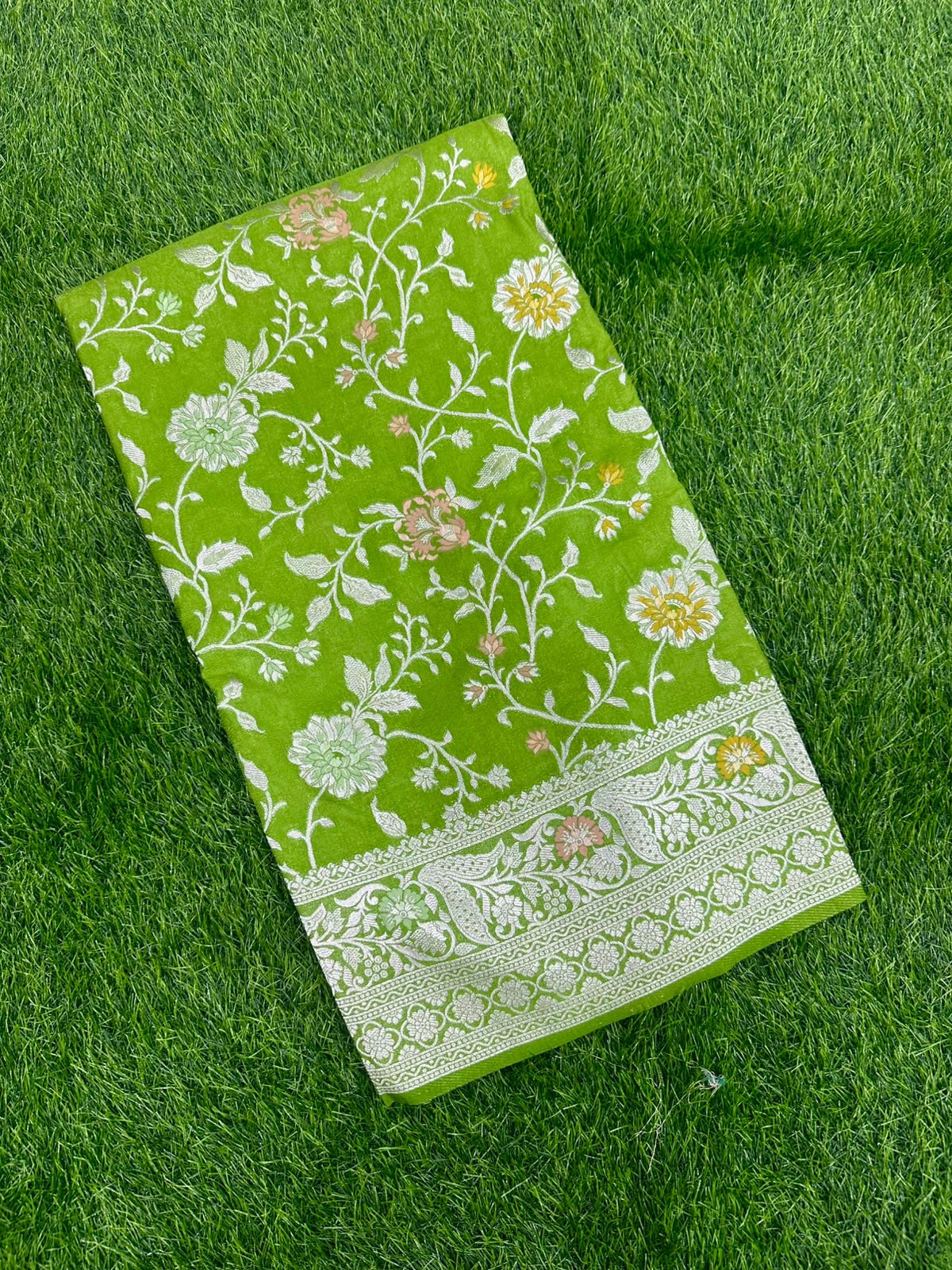 KHADDI GEORGETTE OFFER