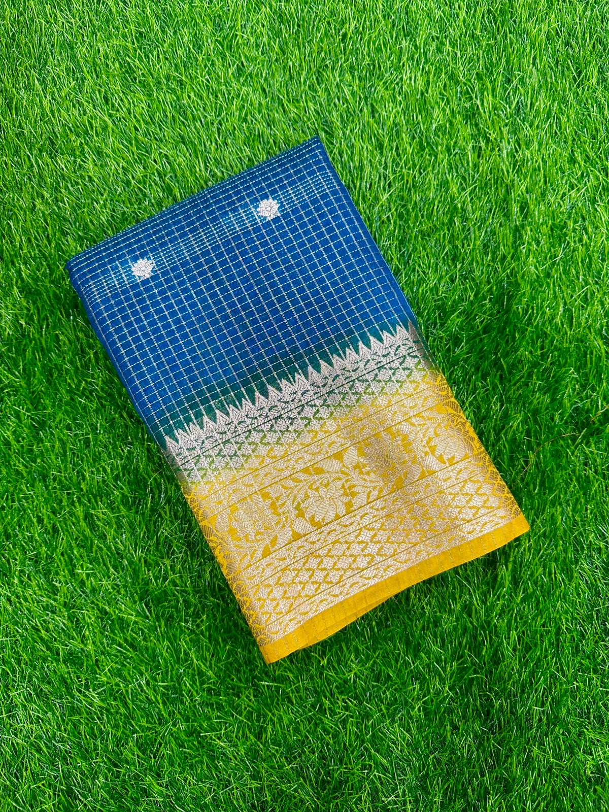BANARASI WARM KHADDI GEORGETTE