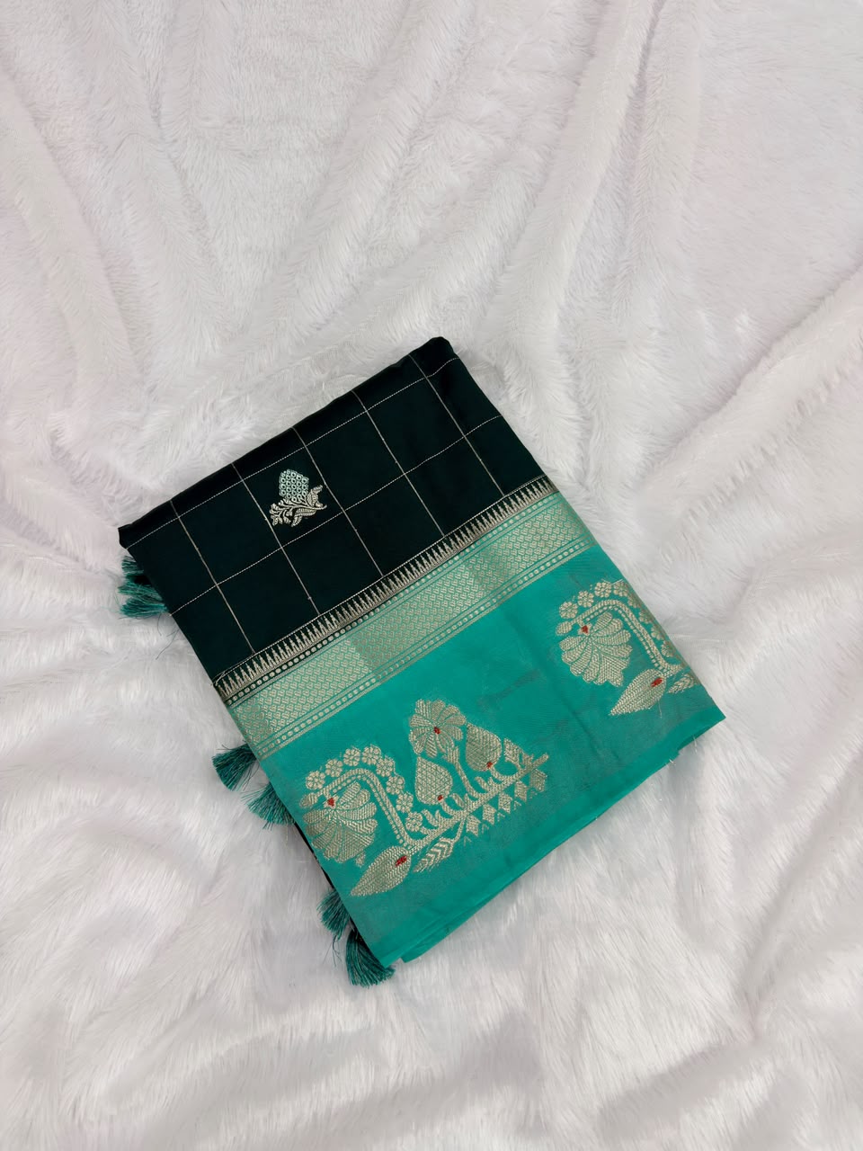 VINTAGE GREEN MANGO