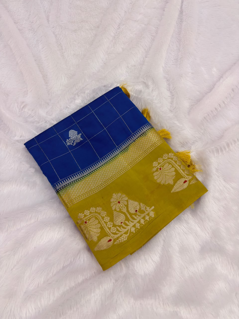 VINTAGE GREEN MANGO