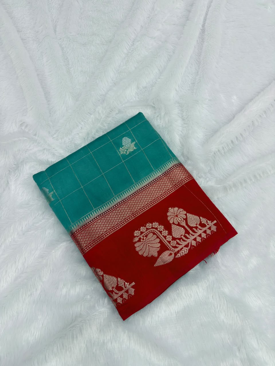 VINTAGE GREEN MANGO