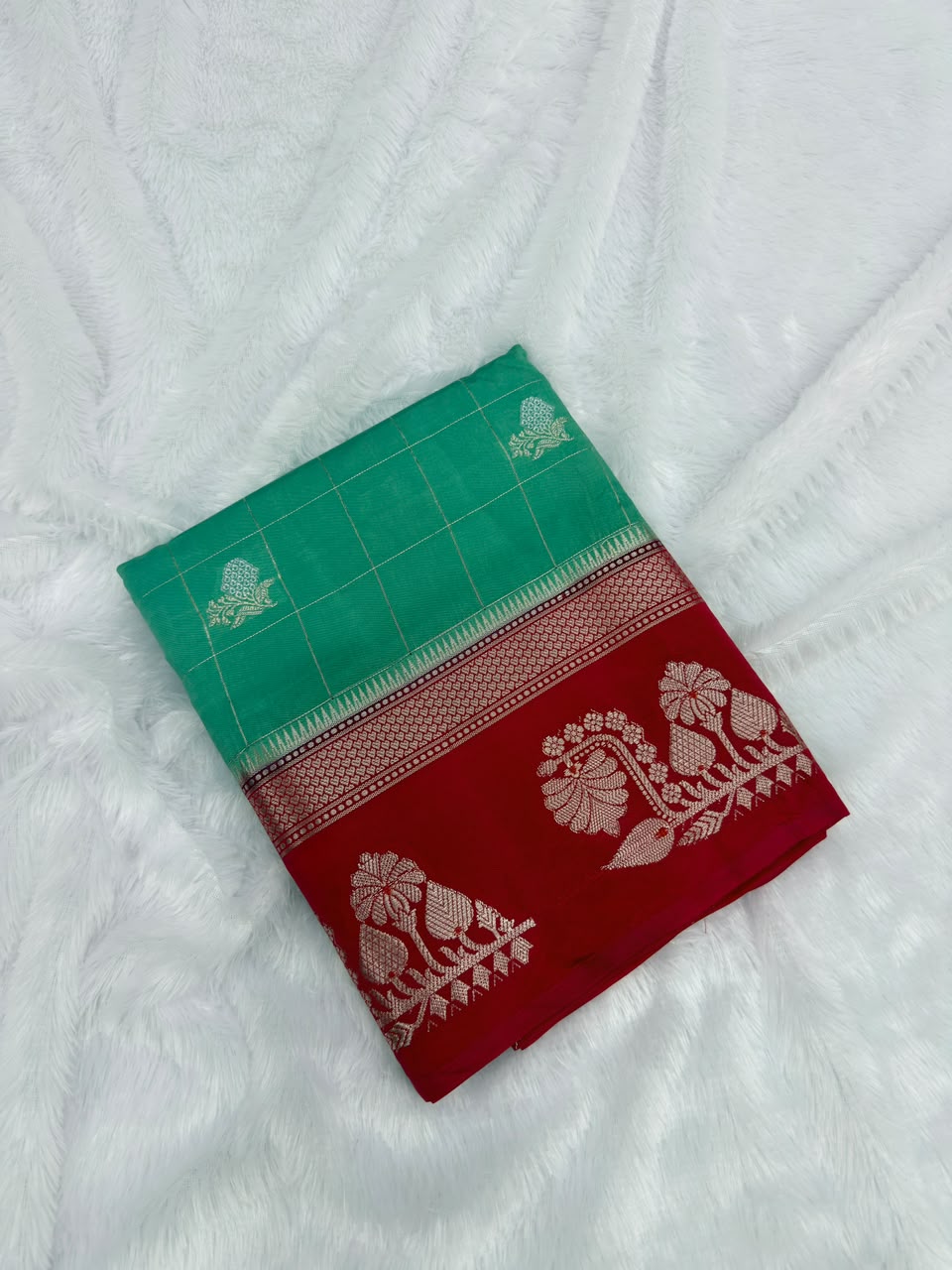 VINTAGE GREEN MANGO