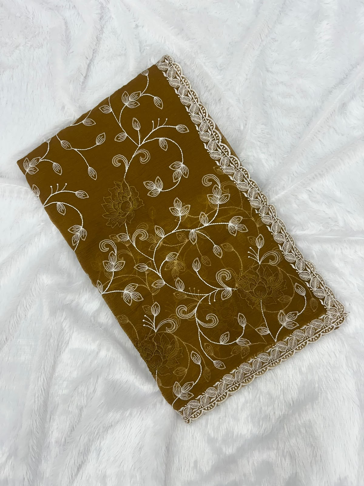 BOTIQUE SAREE  WORK 2