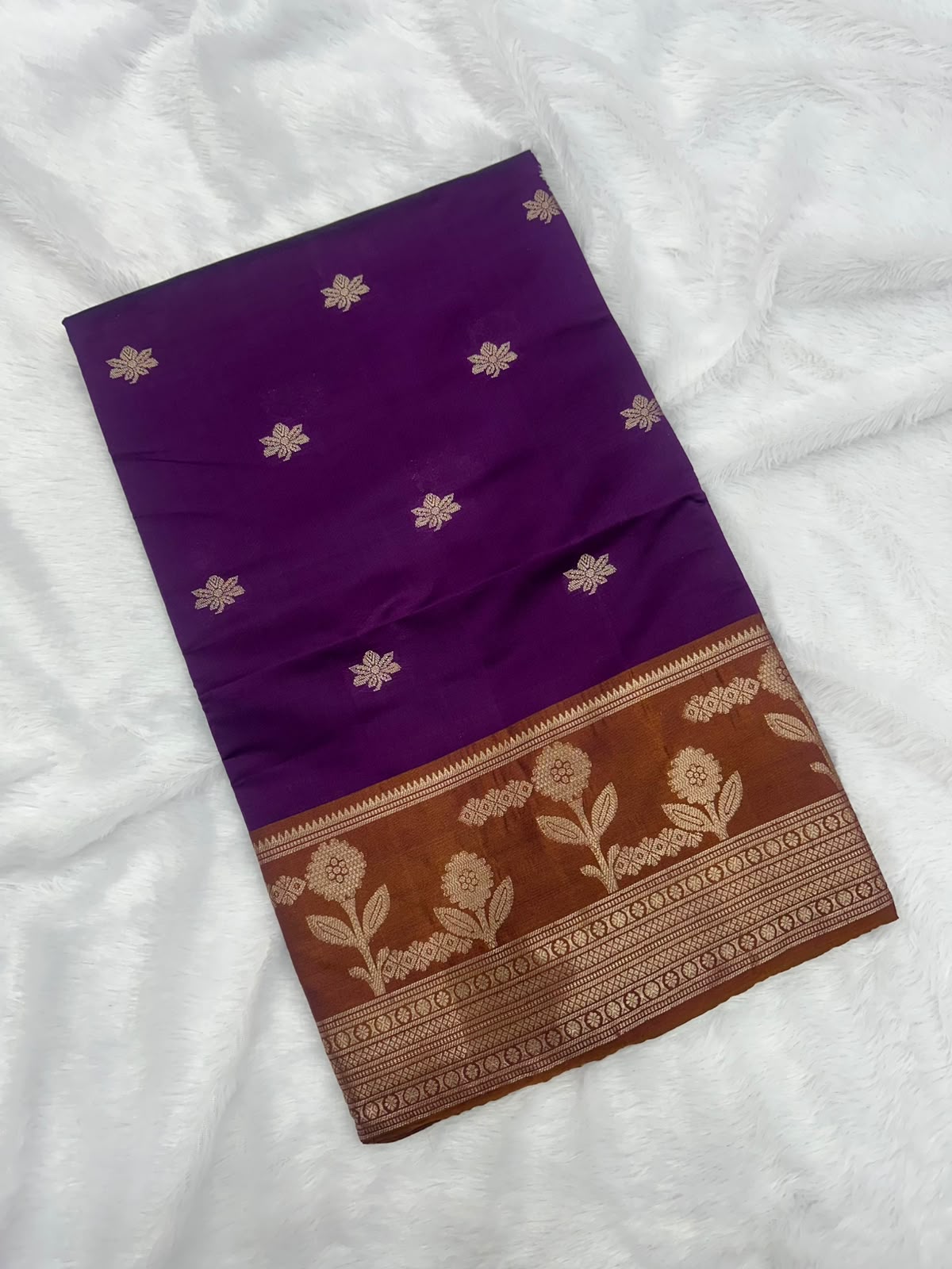 GREEN MANGO BANARASI VOLUME 1