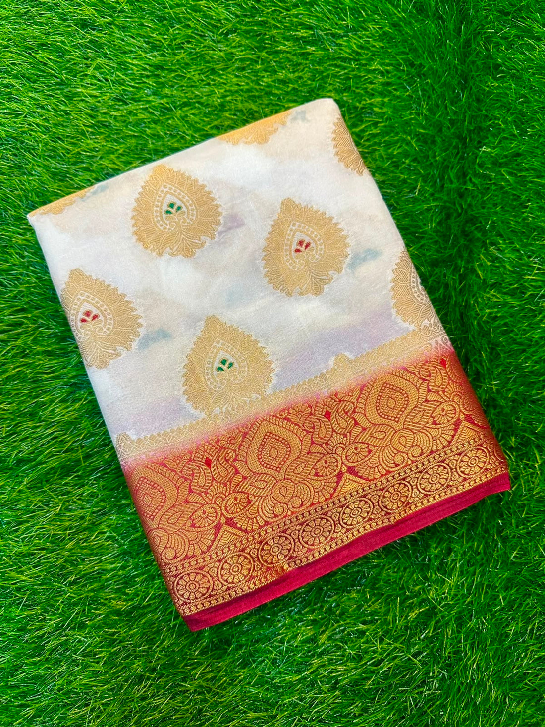 TALAMBRALU SAREE